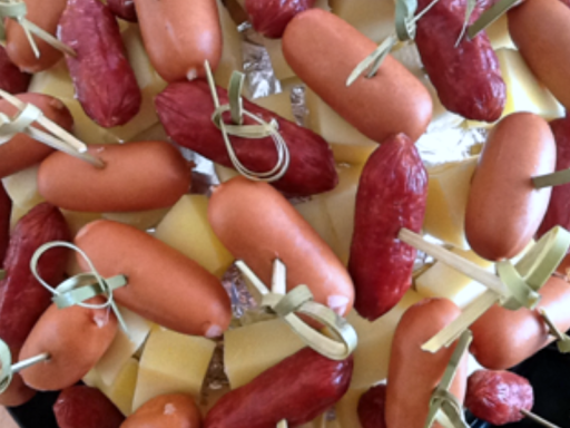 Exklusives Catering Berlin mit europäischem Party-Igel.