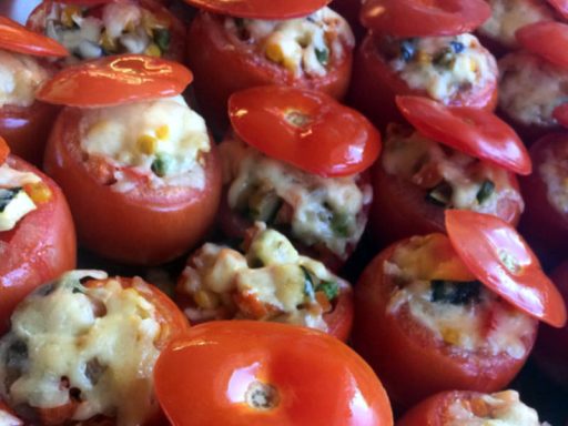 Europäisch-vegetarische gefüllte Tomaten für Ihr Catering-Event in Berlin-Brandenburg.