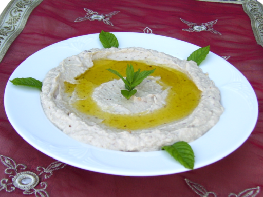 Halal-Catering Berlin mit Mutabal.